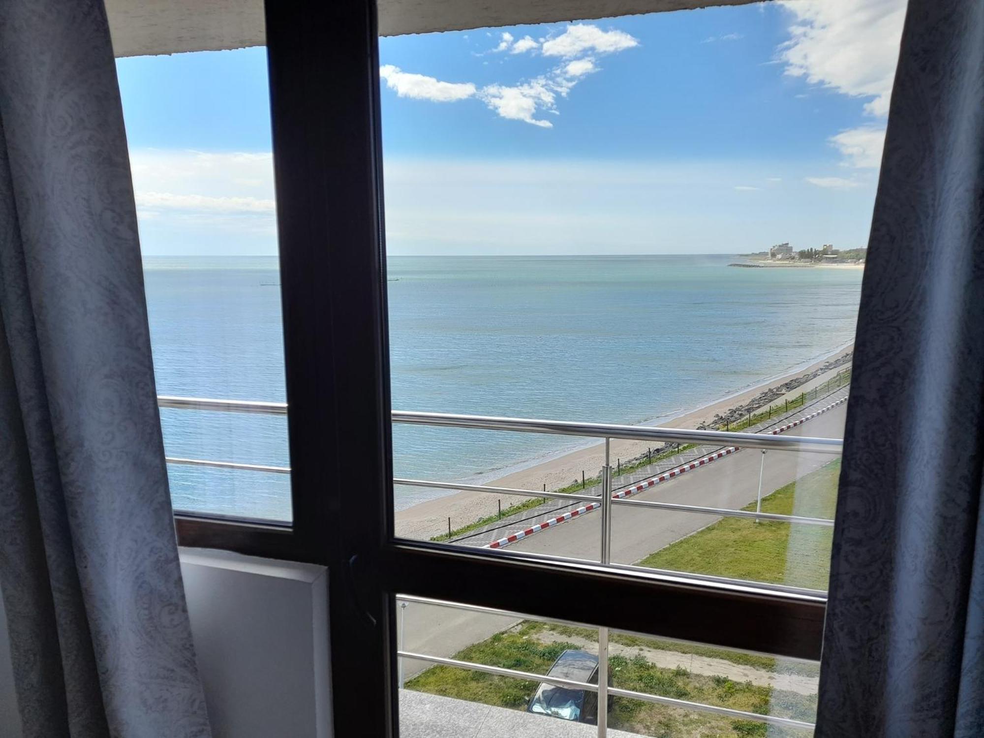 S&K Dotro Hotel Костинещи Екстериор снимка