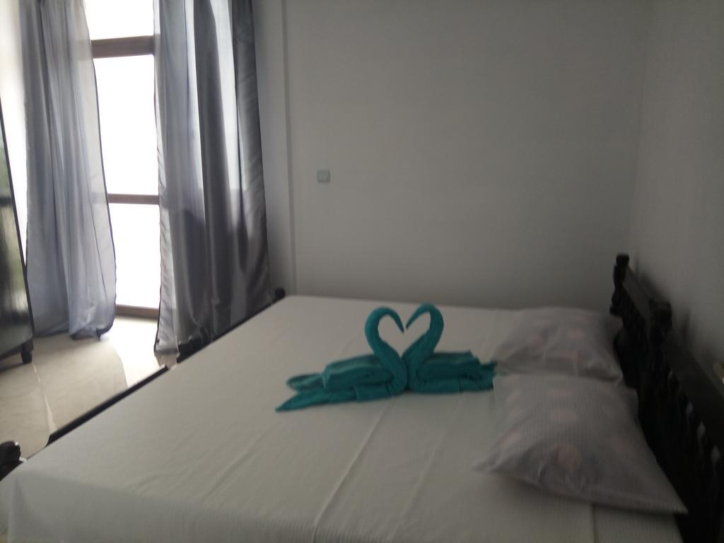 S&K Dotro Hotel Костинещи Екстериор снимка